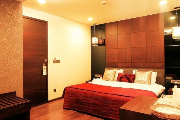 The Nanee Suites
